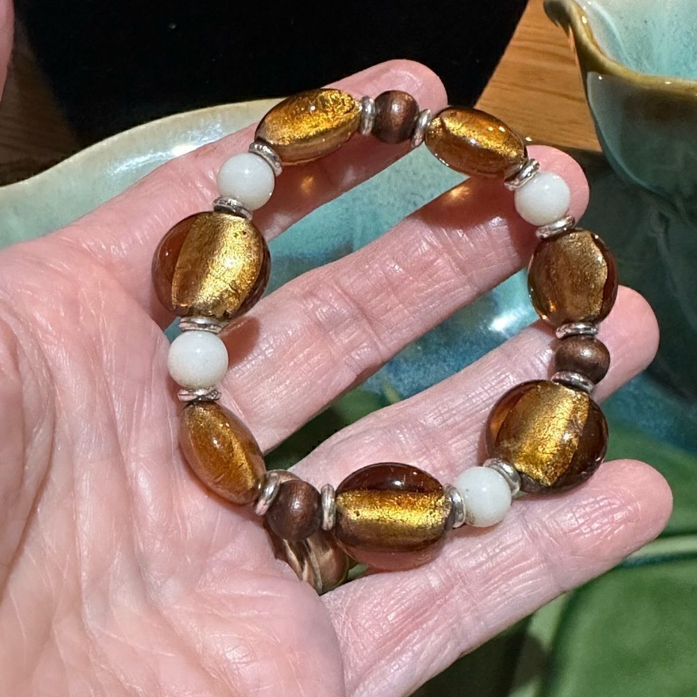 Handcrafted Lampwork Glass Bead Bracelet with Toggle Closure approx 7-7.5” - Picture 2 of 2